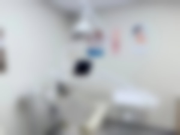 【郑州佳洁雅口腔门诊部地址：】