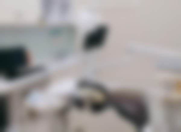 【青岛维乐口腔(保利店)是正规的吗?】