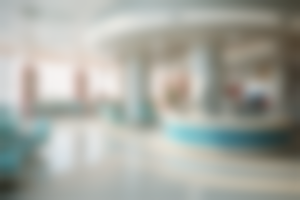 河南南阳方城万超口腔诊所陈旭医生优势：精湛医术、丰富经验，让患者告别8大口腔难题，你还等什么？ 