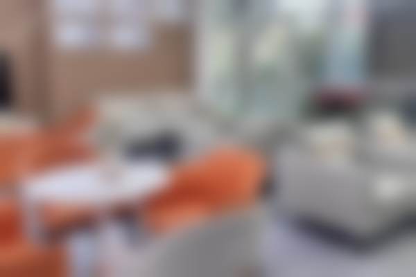 【殷杰医生荣誉资质】