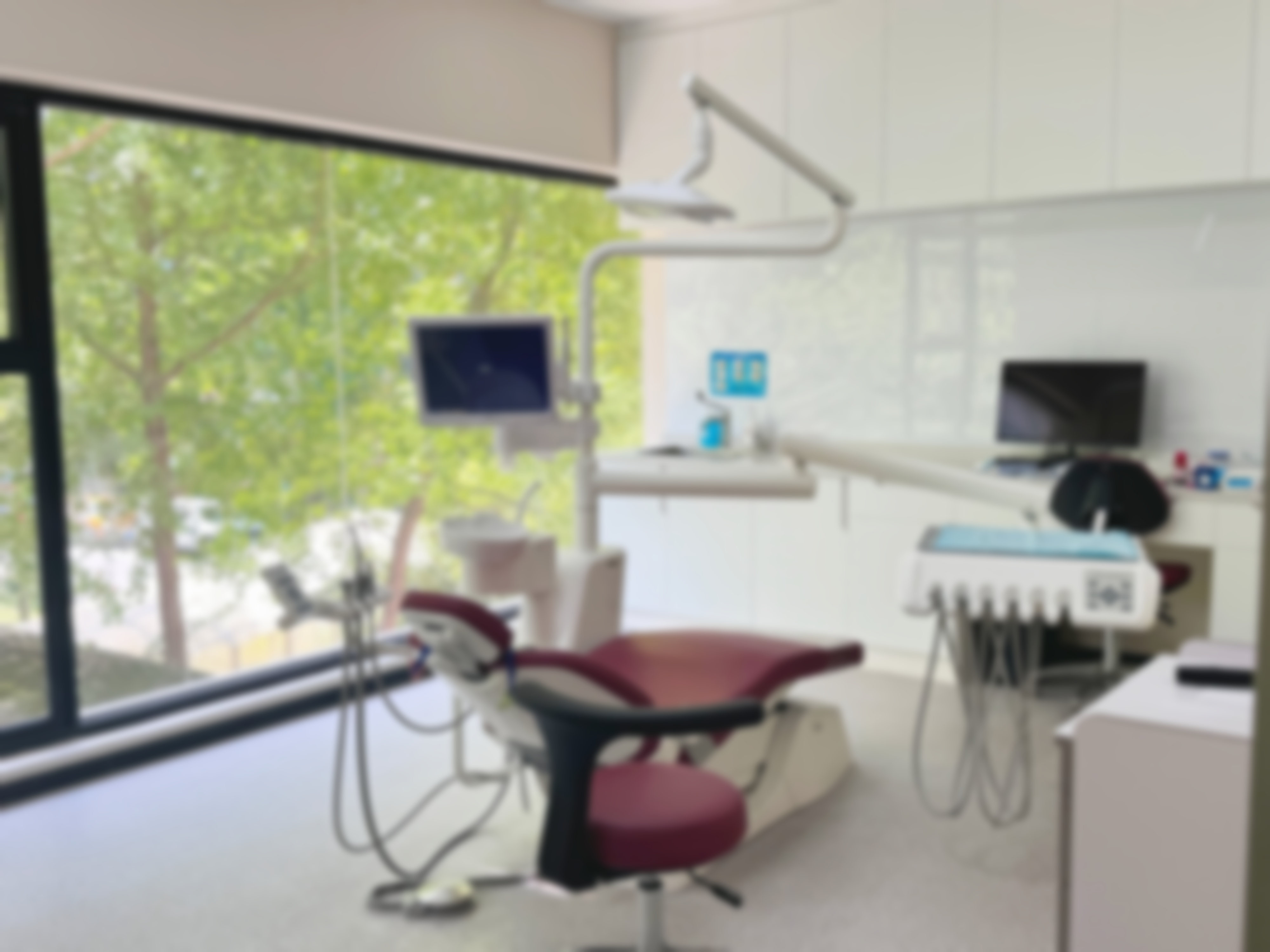 杭州杭里口腔门诊部吕越洋做牙齿早期矫正怎么样?