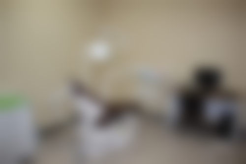 【郑州中原友爱口腔门诊部诊疗设备：】