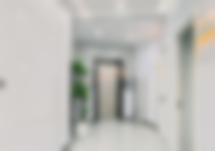 【自贡极笑海豚口腔诊所医生名单：】