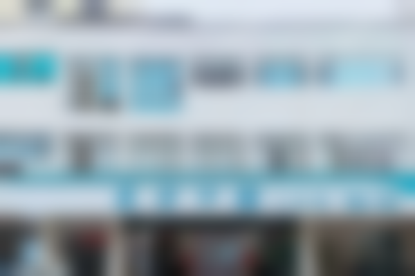 【沂南东方口腔门诊部医生团队：】