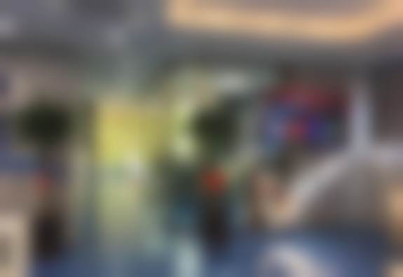 【桂林利齿口腔门诊部医生团队:】