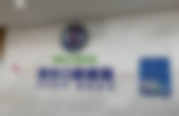 【江阴摩尔口腔医院患者口碑评价：】