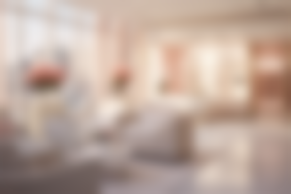 河南南阳方城万超口腔诊所王辉的任职经历和荣誉与成就，究竟如何助力患者实现口腔健康的完美蜕变？ 