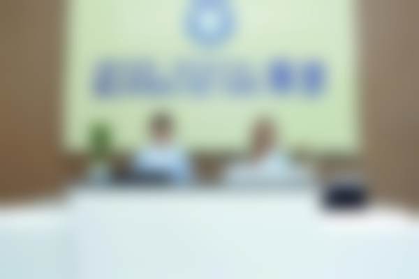 【湛江拜尔口腔门诊部参考价格表:】