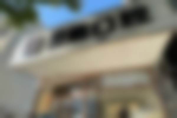 扬州康德口腔门诊部(扬子江中路店)