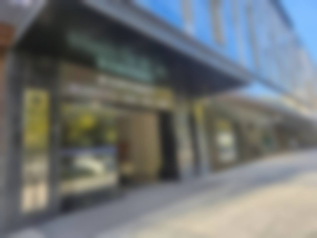 医院优势:资质正规与设备精良
