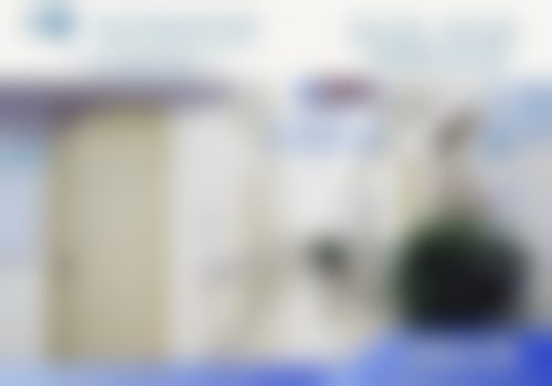 重庆华厦眼科医院安晓巨真实评价：专家资历与手术效果深度解析，揭秘患者口碑真相